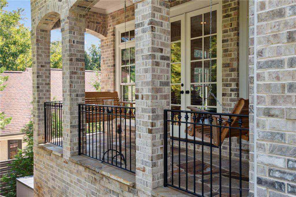 4141 Valley Creek Drive SE