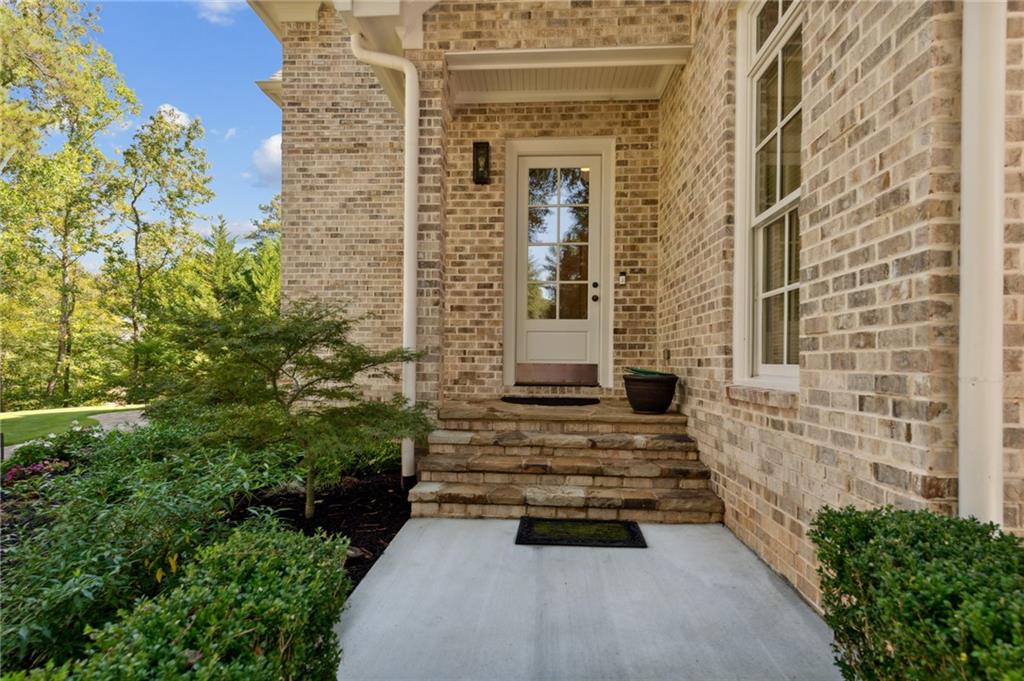 4141 Valley Creek Drive SE