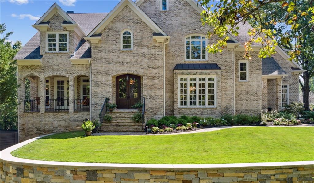 4141 Valley Creek Drive SE