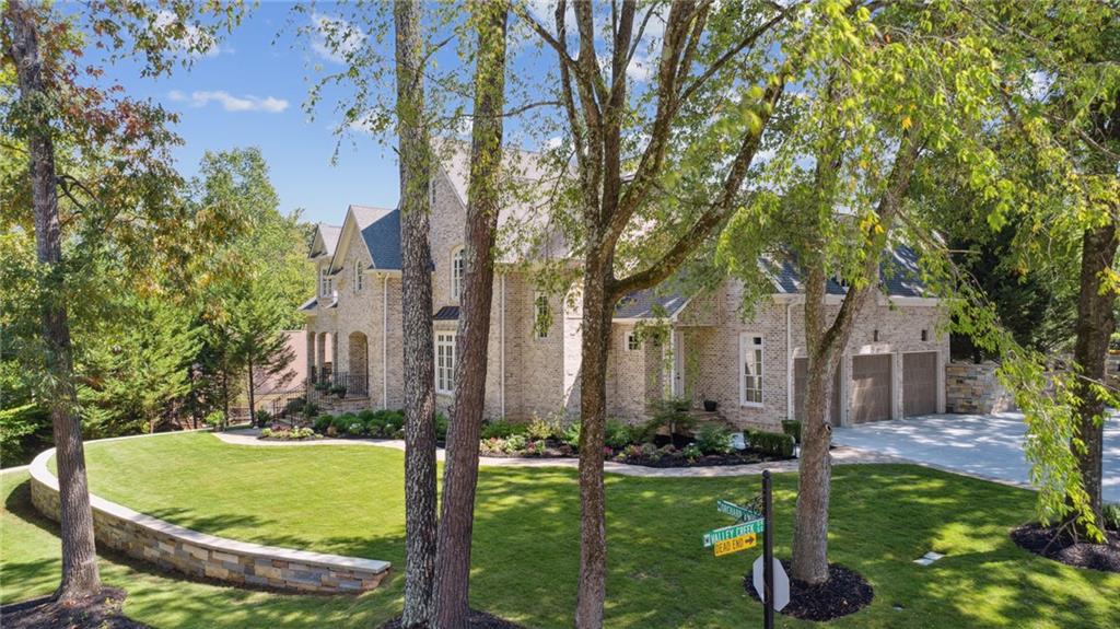 4141 Valley Creek Drive SE