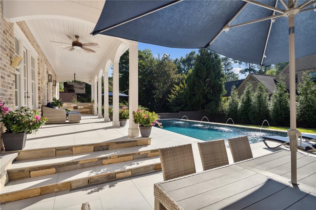 4141 Valley Creek Drive SE