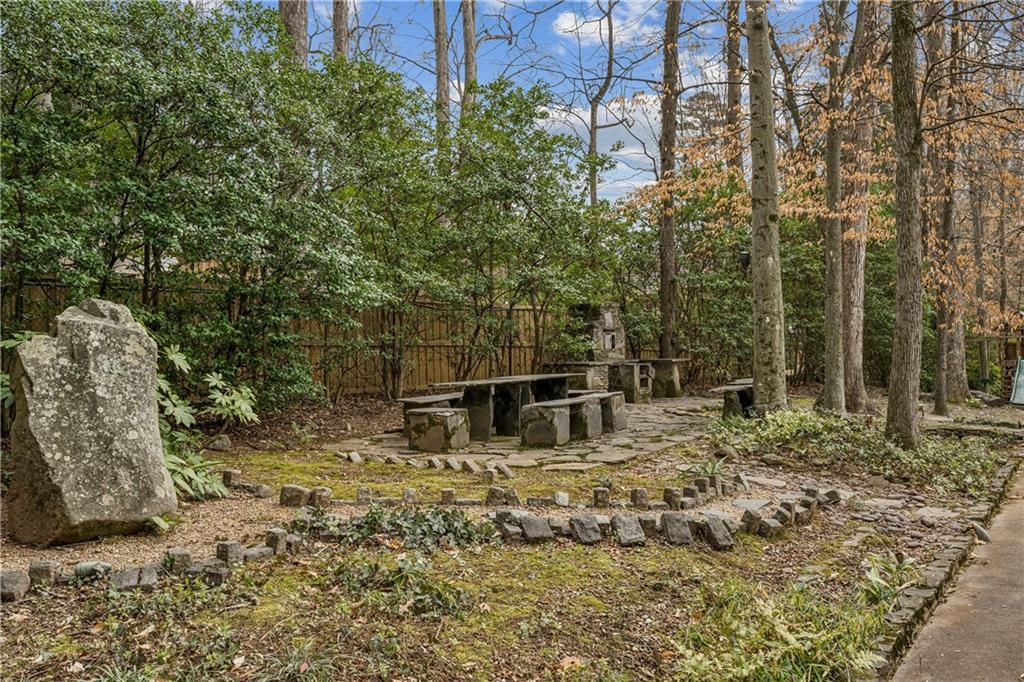 3905 Peachtree Dunwoody Road NE