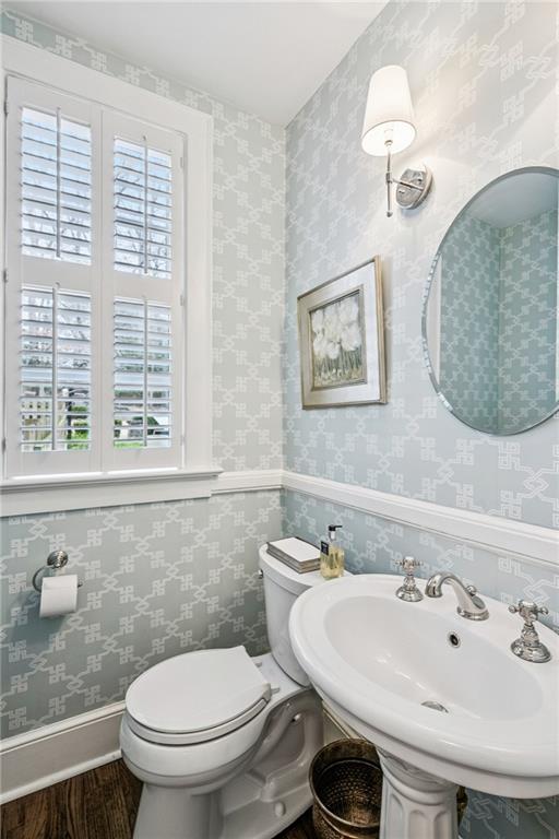 3905 Peachtree Dunwoody Road NE