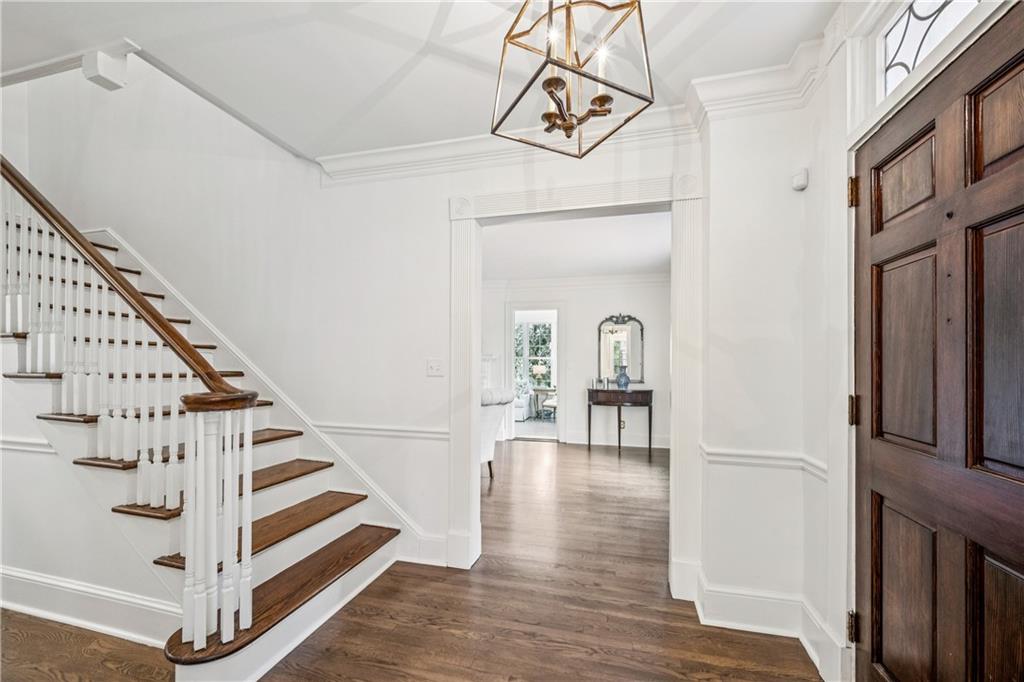 3905 Peachtree Dunwoody Road NE