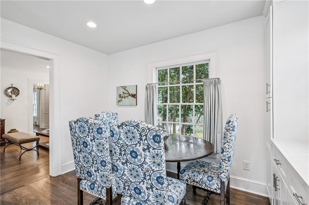 3905 Peachtree Dunwoody Road NE