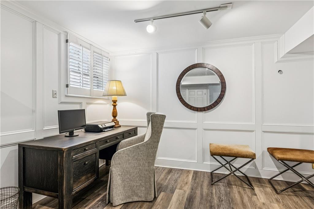 3905 Peachtree Dunwoody Road NE