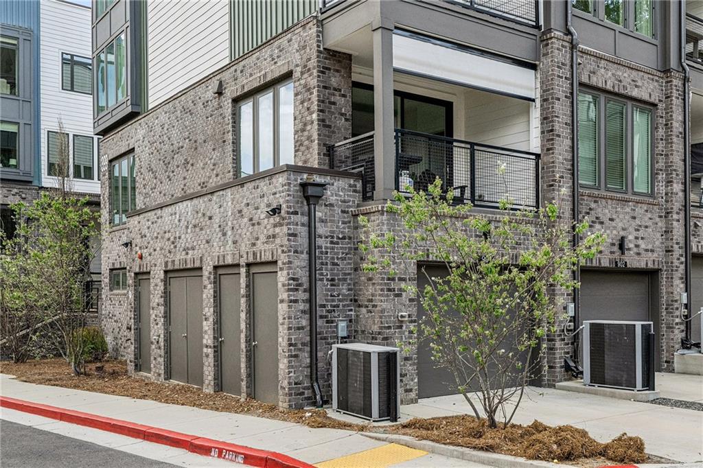 399 Pratt Drive SE Unit 901