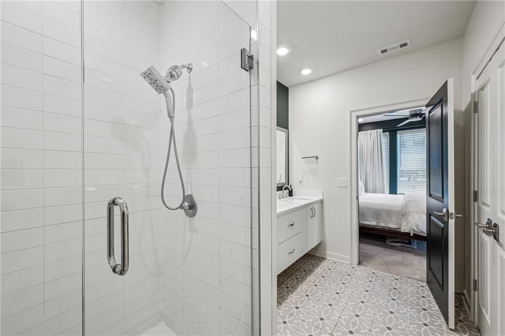 399 Pratt Drive SE Unit 901