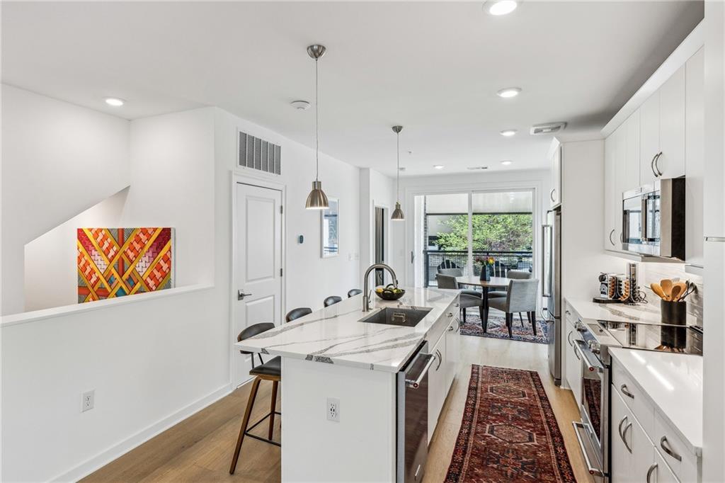 399 Pratt Drive SE Unit 901