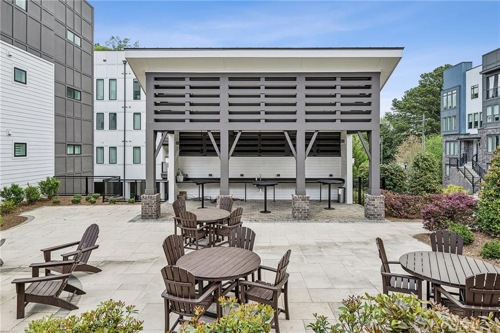 399 Pratt Drive SE Unit 901