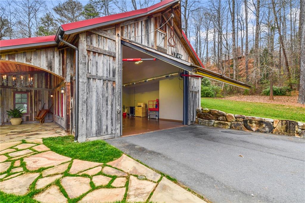 4824 Northside Drive