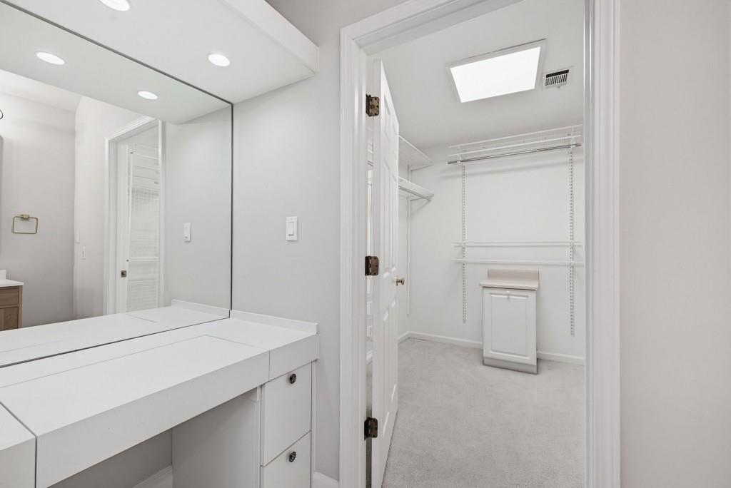 2460 Oostanaula Drive