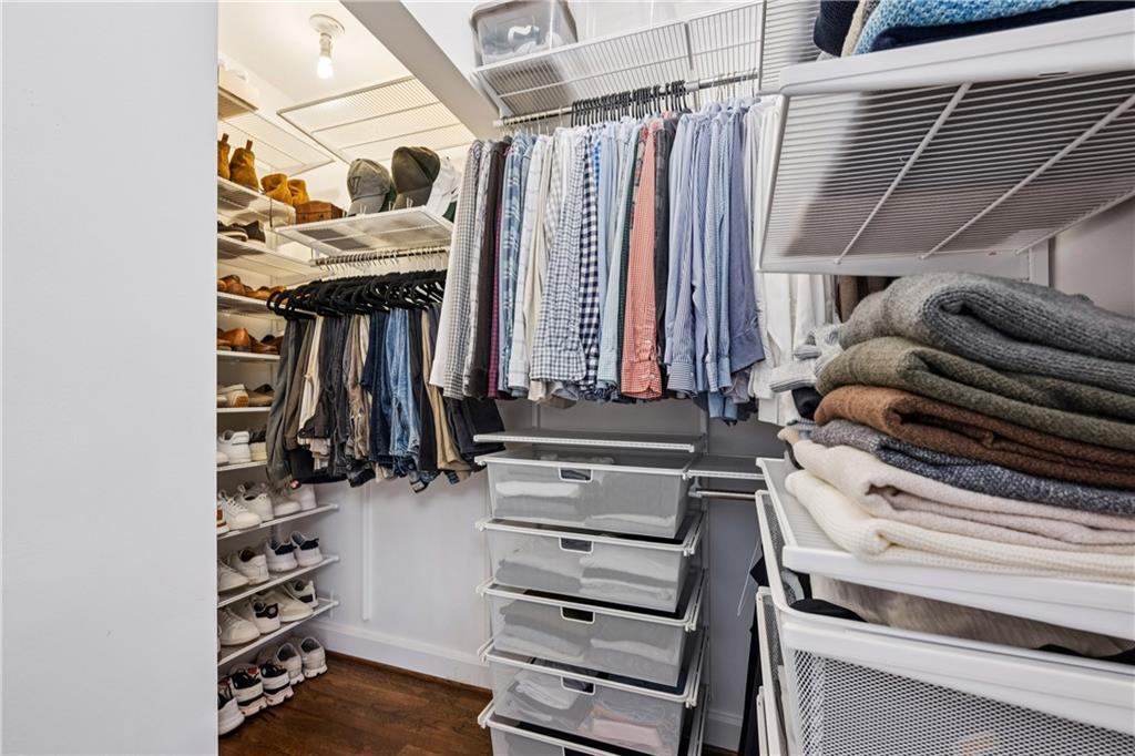 840 Woodley Drive NW