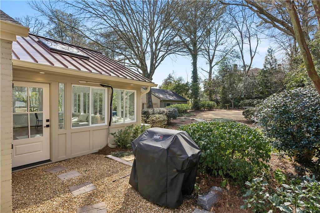 840 Woodley Drive NW