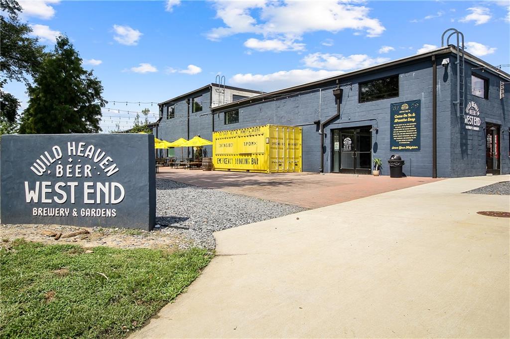 1922 Westside Boulevard