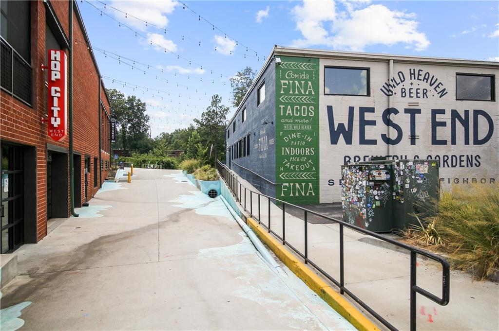 1922 Westside Boulevard