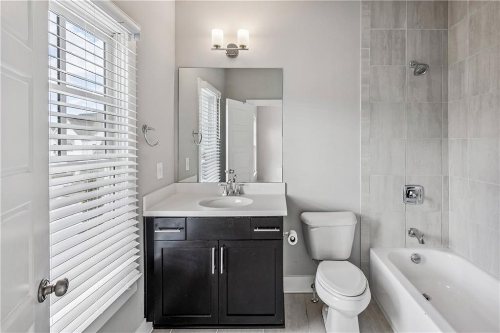 1922 Westside Boulevard