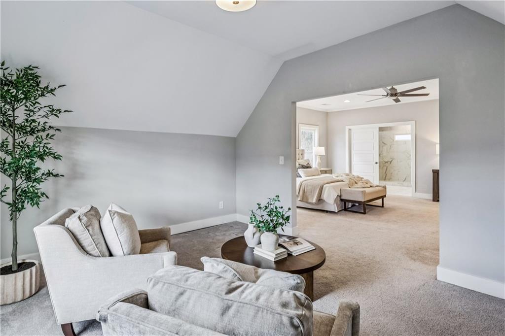 1922 Westside Boulevard