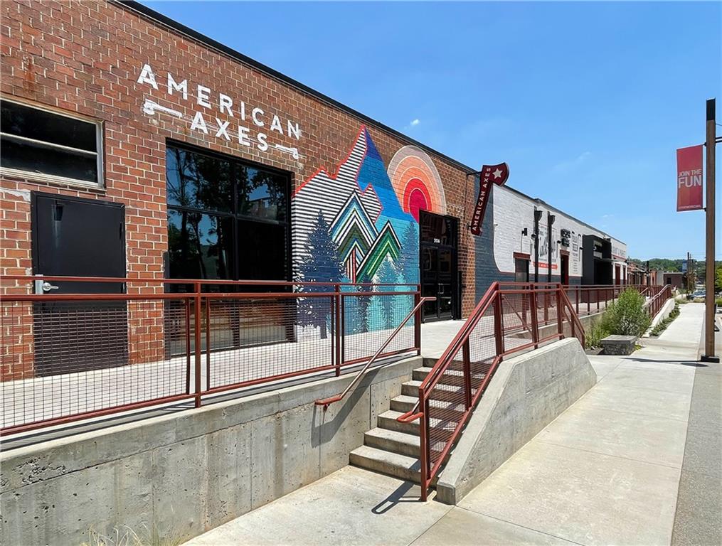 1922 Westside Boulevard