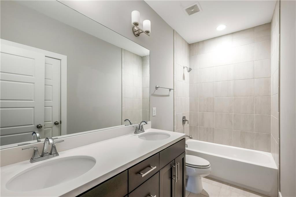 1922 Westside Boulevard