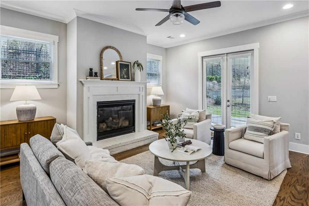 1922 Westside Boulevard