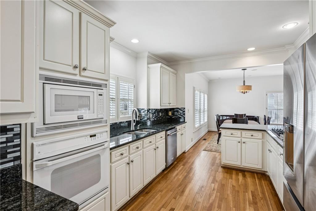 2190 Stephen Long Drive NE