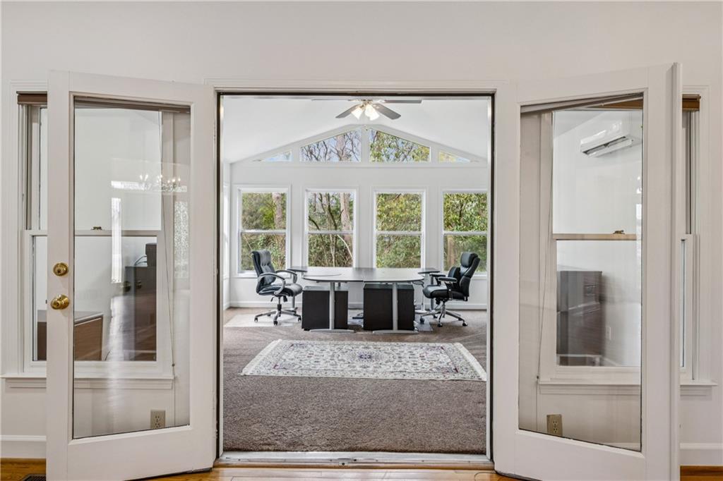 2190 Stephen Long Drive NE