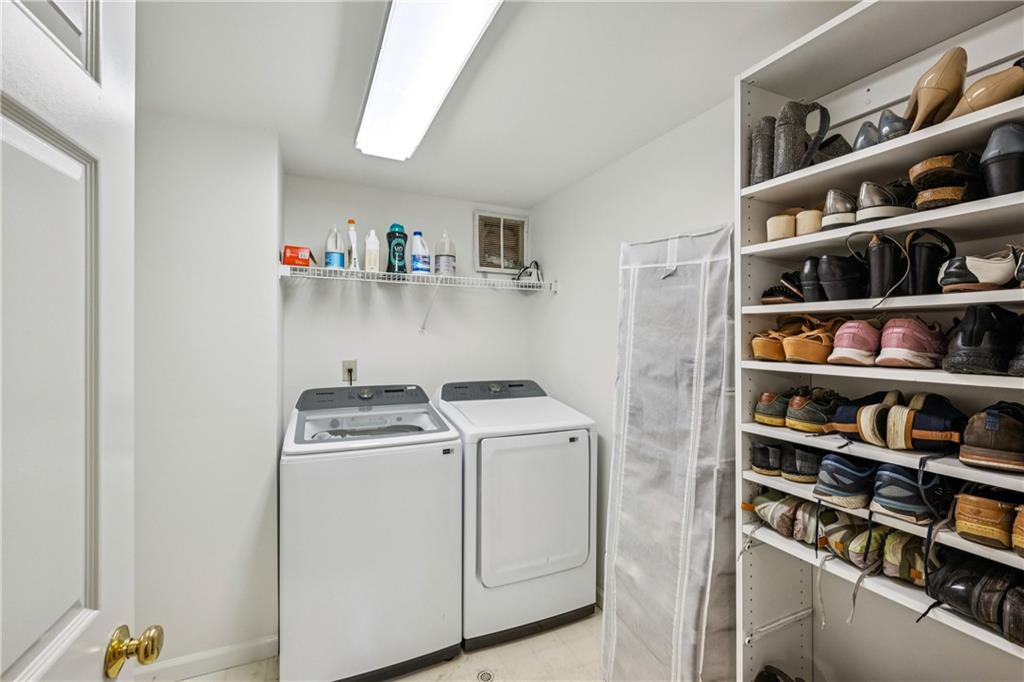 2190 Stephen Long Drive NE