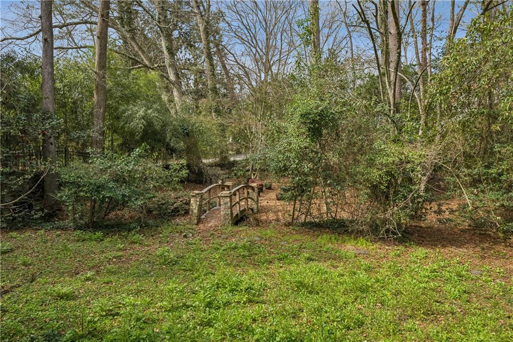 2190 Stephen Long Drive NE