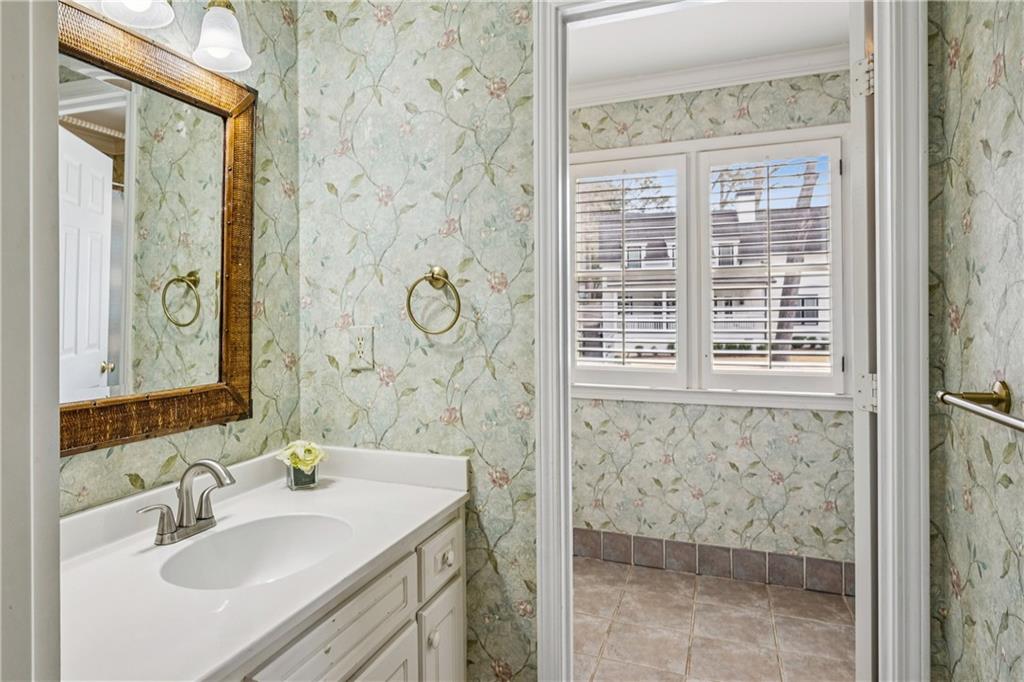 2190 Stephen Long Drive NE