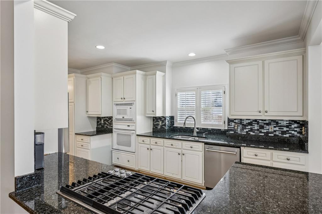 2190 Stephen Long Drive NE