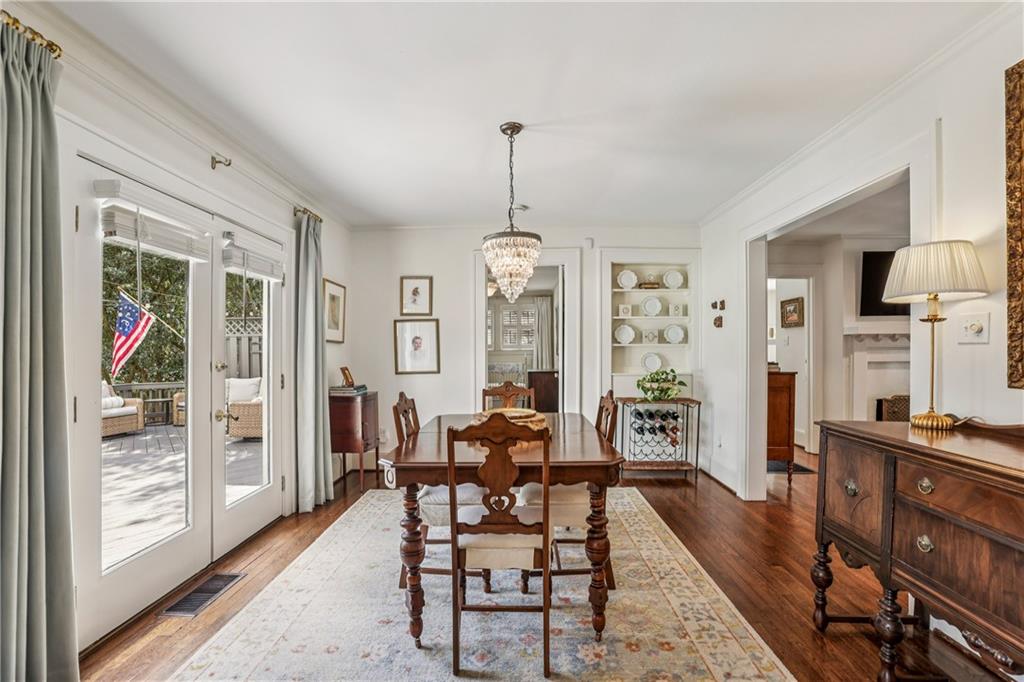 2387 Virginia Place NE