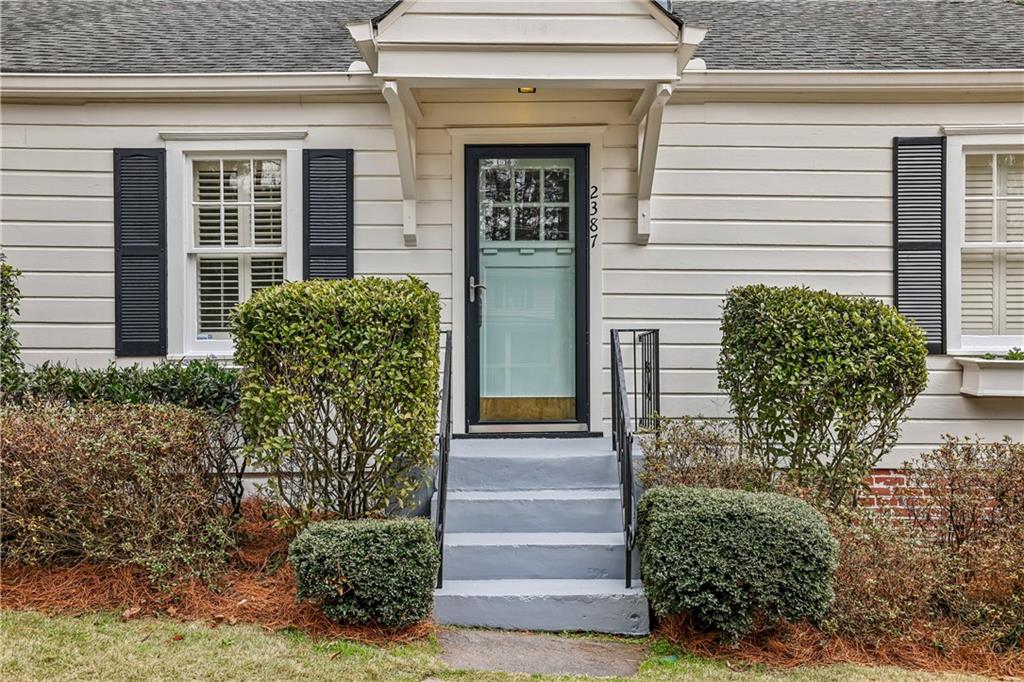 2387 Virginia Place NE