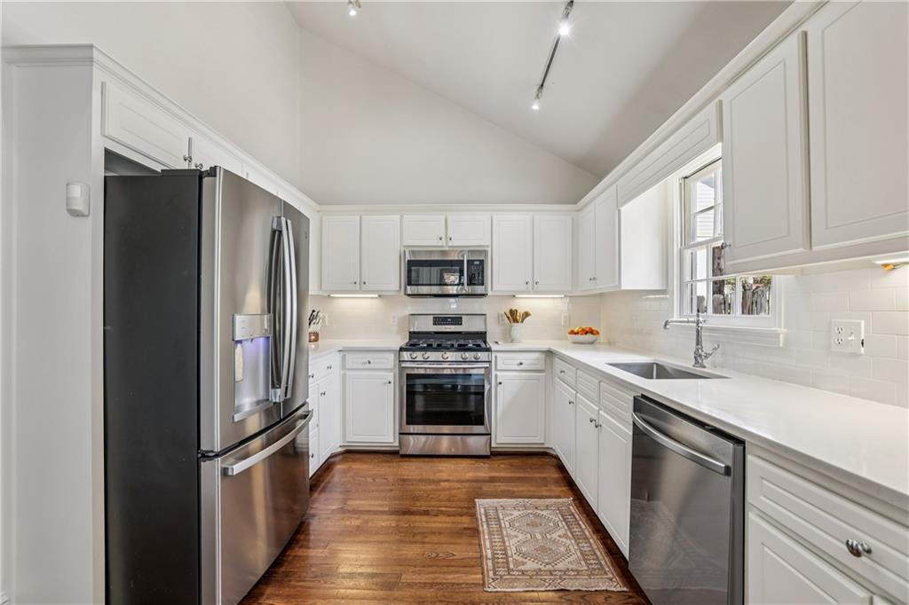 2387 Virginia Place NE