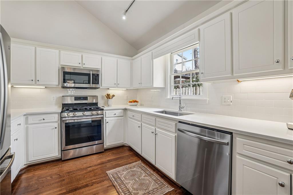 2387 Virginia Place NE