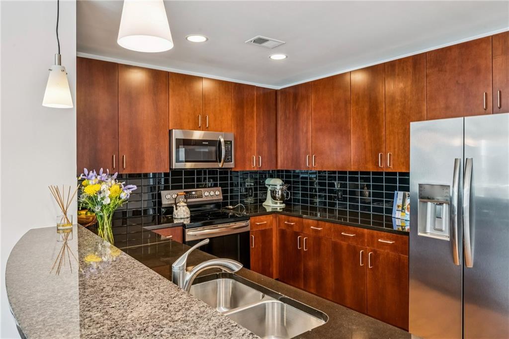44 Peachtree Place NE Unit 1434
