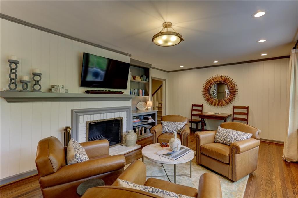 870 Starlight Drive