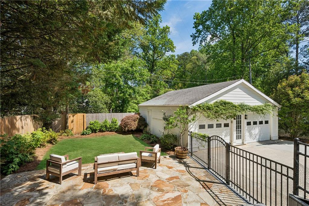 1342 Emory Road NE
