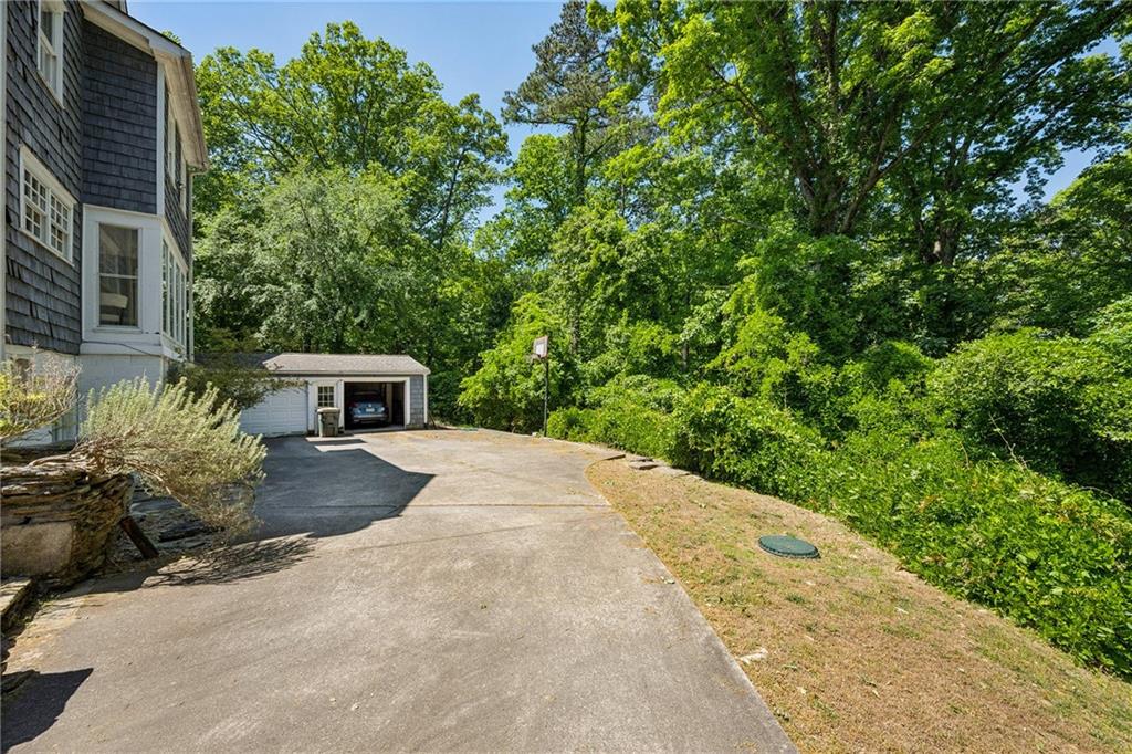 5280 Riverview Road