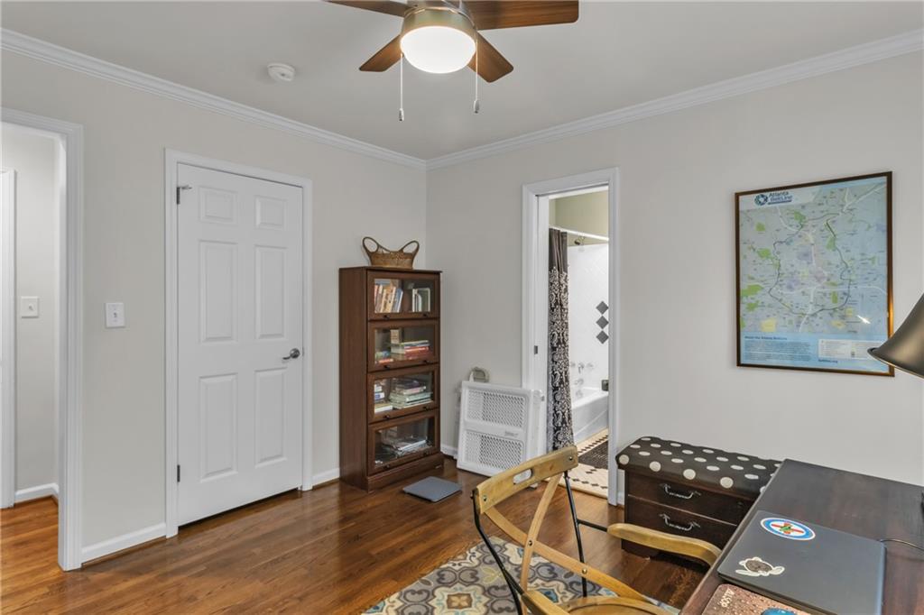 4374 Peachtree Dunwoody Road NE