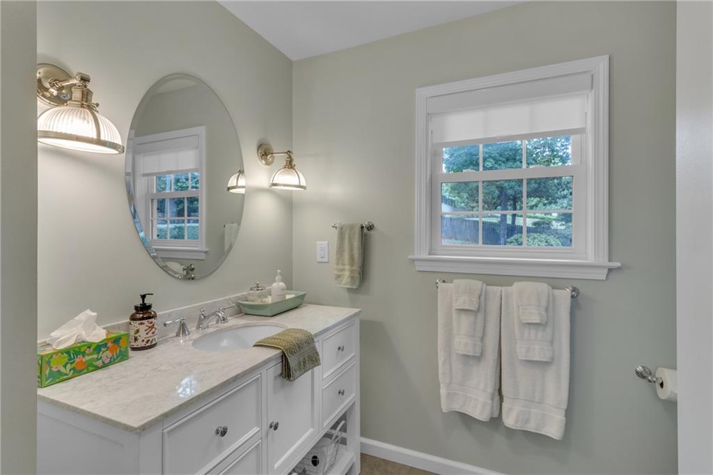 4374 Peachtree Dunwoody Road NE