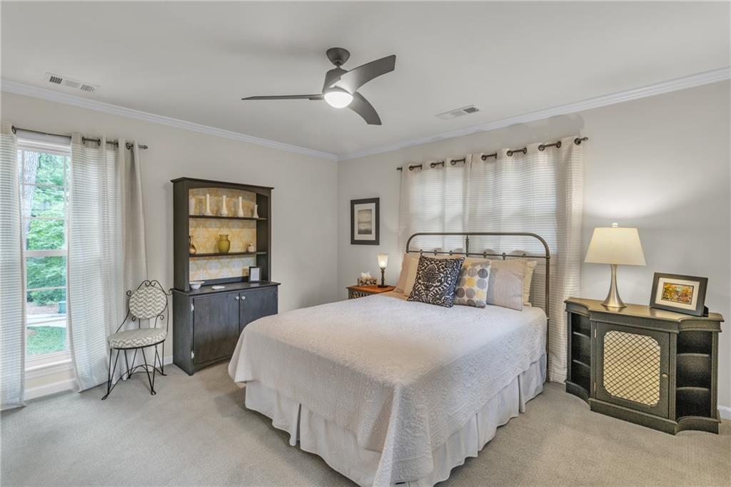 4374 Peachtree Dunwoody Road NE