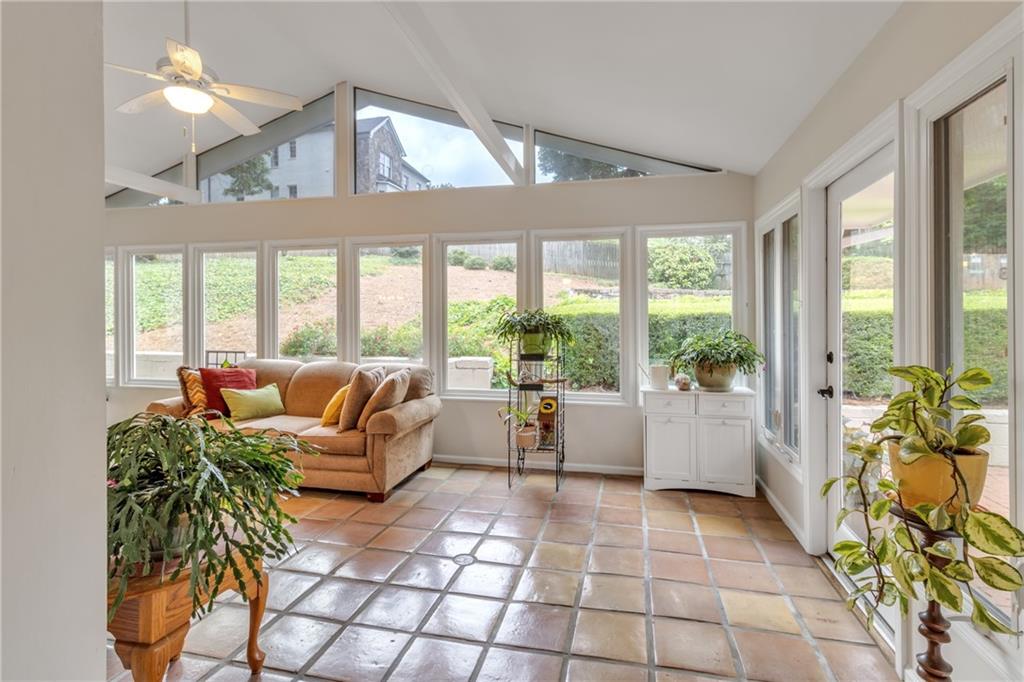 4374 Peachtree Dunwoody Road NE