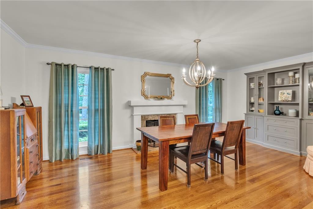 4374 Peachtree Dunwoody Road NE