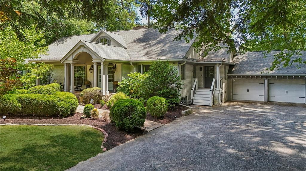 1290 Peachtree Battle Avenue NW