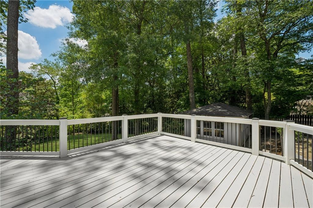 1290 Peachtree Battle Avenue NW