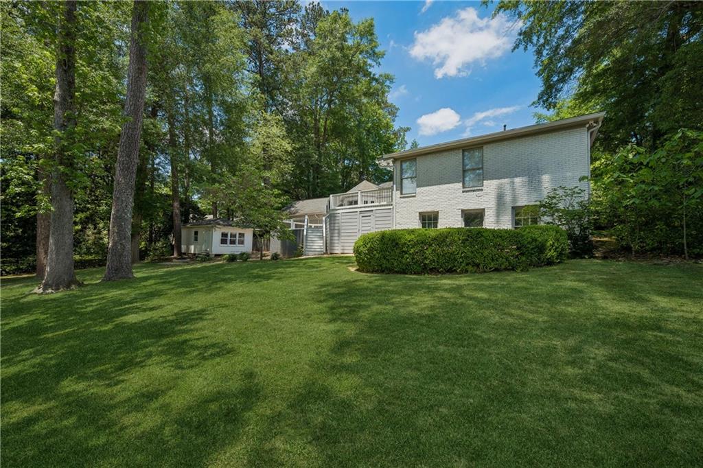 1290 Peachtree Battle Avenue NW