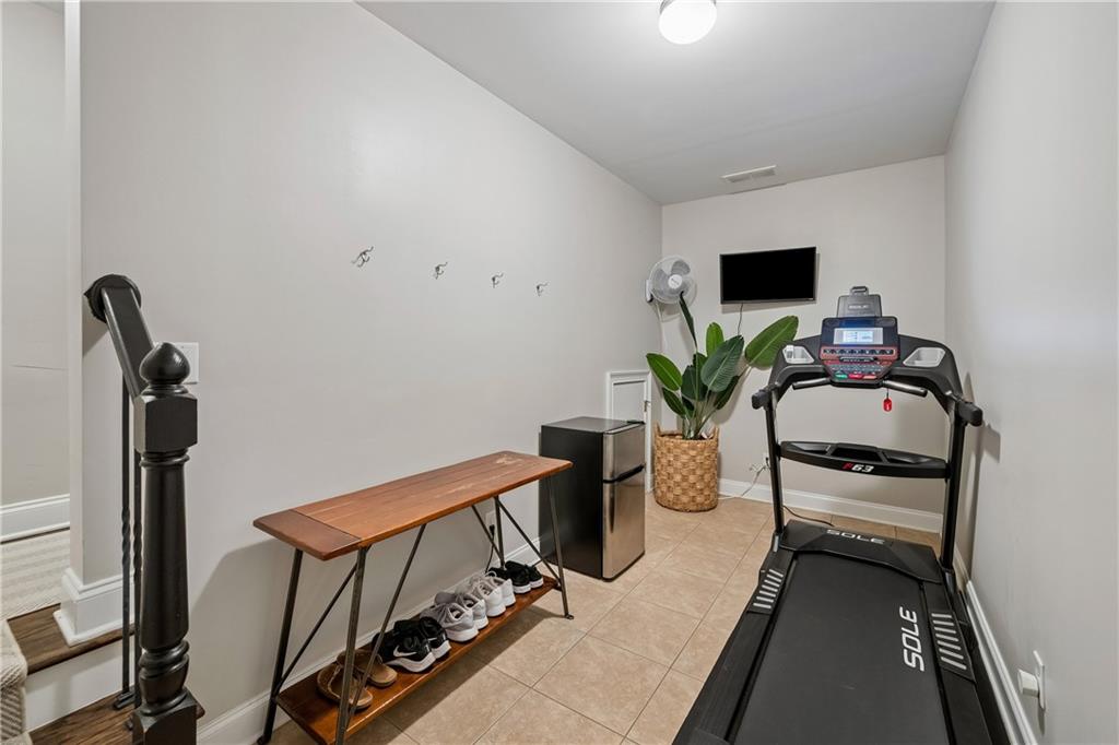 2 Bohler Point NW