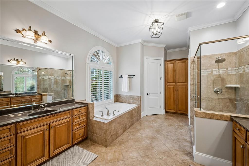 2 Bohler Point NW