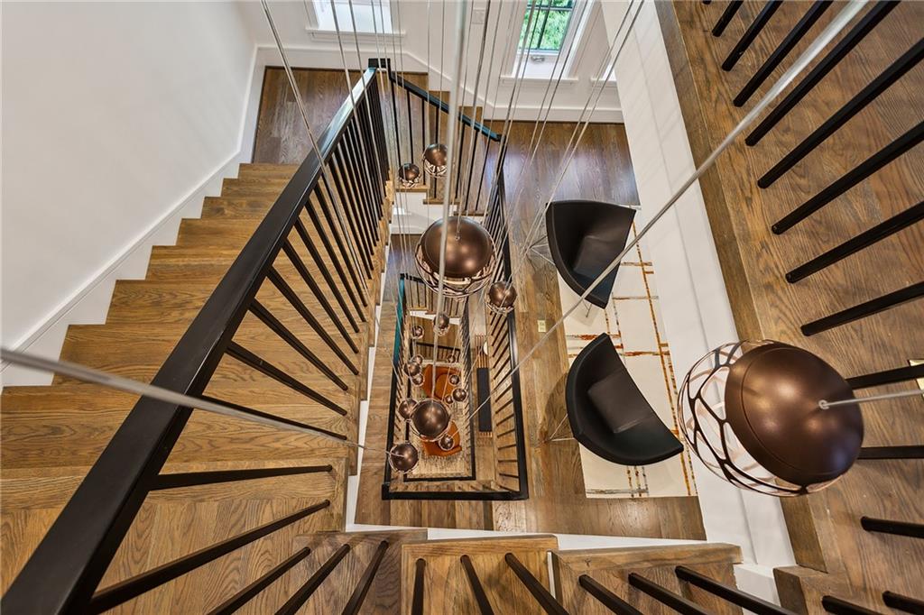 2525 Peachtree Road NE Unit 32